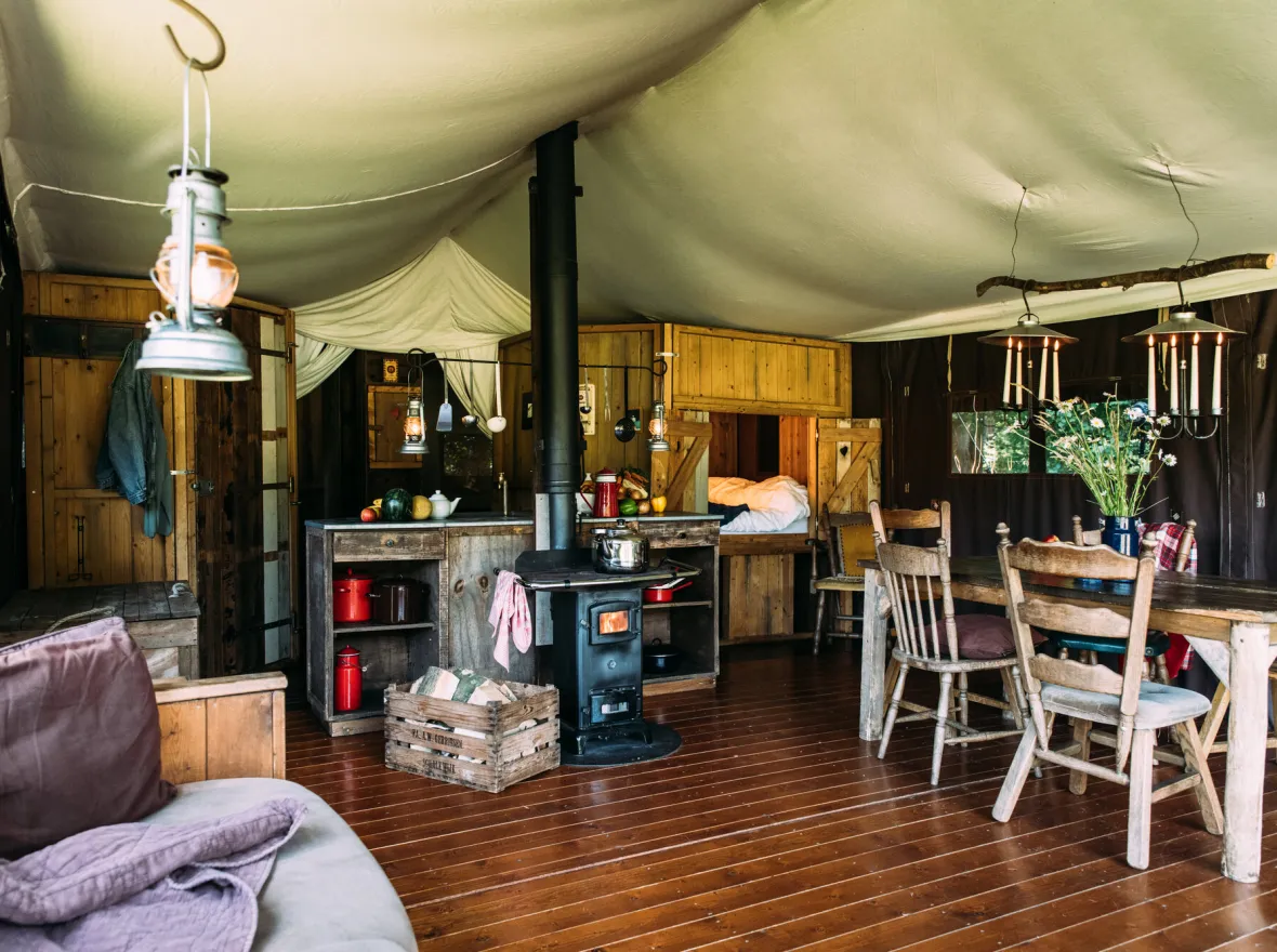 luxe glamping met eigen sanitair